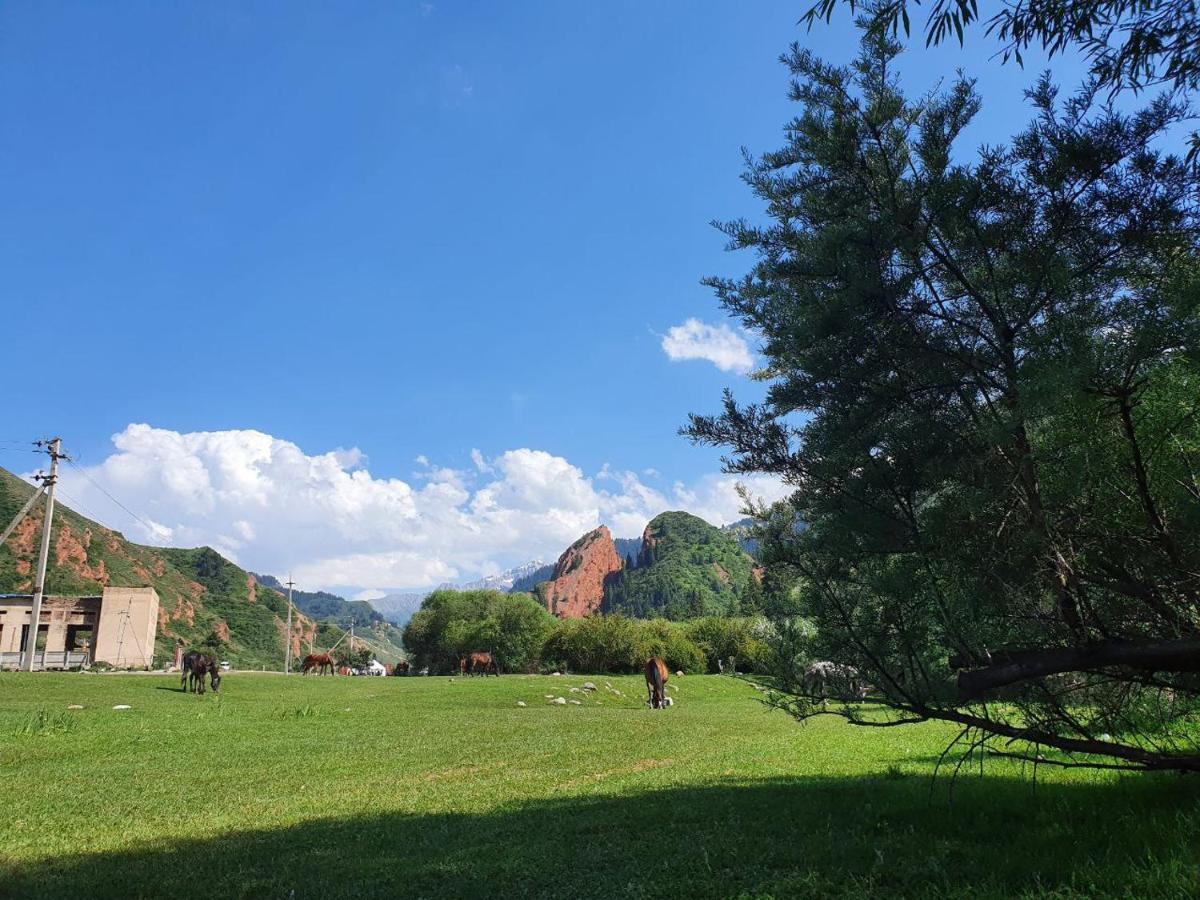 Eco Village Lodge Dzhetyoguz Esterno foto